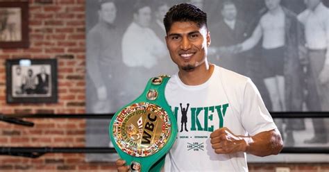 mikey garcia stats|Mikey Garcia Boxing Record .